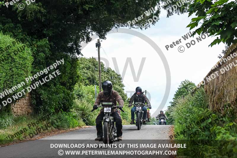 Vintage motorcycle club;eventdigitalimages;no limits trackdays;peter wileman photography;vintage motocycles;vmcc banbury run photographs